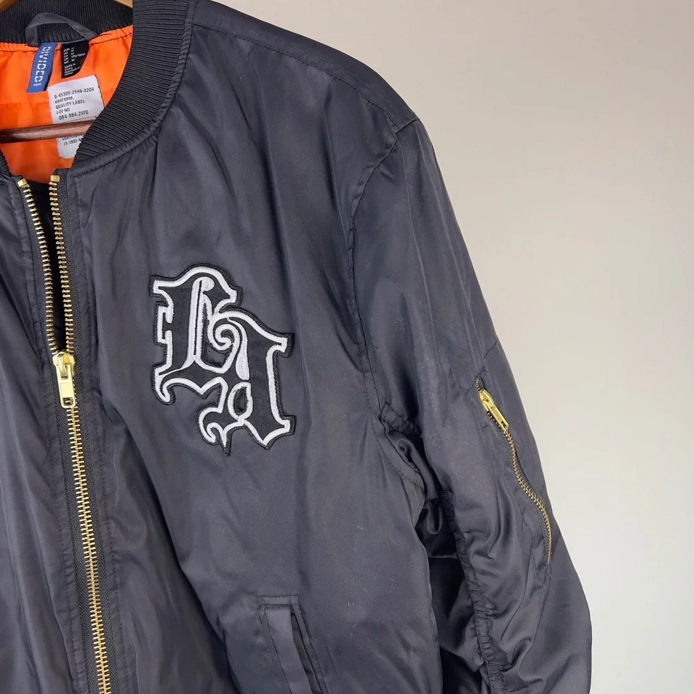 HM Divided Mens LA Patch Bomber Jacket Black Orange Lining Medium Streetwear MA1